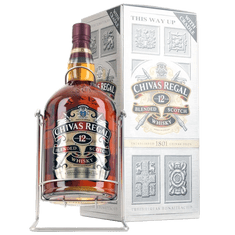 Chivas Regal Škotski whisky Chivas Regal 12 let + stojalo 4,5 l