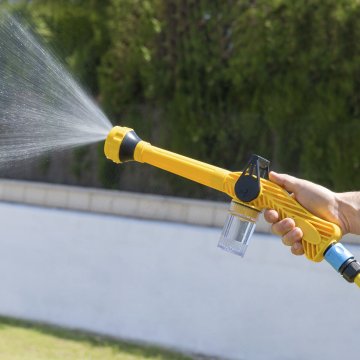 InnovaGoods TLAČNA VODNA PIŠTOLA Z REZERVOARJEM 8 V 1 FORZATER INNOVAGOODS