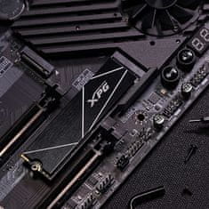 slomart XPG GAMMIX S70 BLADE 512GB M.2 PCIe 4.0 NVMe SSD z 3D NAND - visoka hitrost branja in pisanja, maksimalna zanesljivost