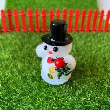 shumee Puhasti snežak