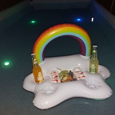 Cool Mango Prenosna napihljiva plavajoča miza za v vodo, hladi pijačo in hrano v bazenu - Pooltable