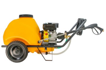 Waspper Gaspper GF120 visokotlačni čistilnik 120L rezervoar, Peggas, 5,2 HP, 220 bar/3.200 PSI, Slovaška proizvodnja