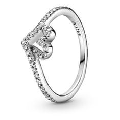 Pandora Romantični srebrni prstan s srcem Wish 199302C01 (Obseg 54 mm)
