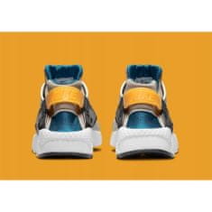 Nike Čevlji 38.5 EU Huarache Run