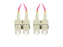 Lanberg optični povezovalni kabel MM SC/UPC-SC/UPC duplex 2m LSZH OM4 50/125, premer 3mm, barva magenta