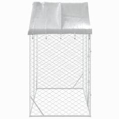 Vidaxl Zunanja pasja ograda s streho srebrna 3x1,5x2,5 m pocink. jeklo