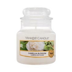 Yankee Candle Camellia Blossom 104 g dišeča svečka
