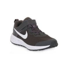 Nike Čevlji siva 28 EU 004 Revolution 6 NN Psv