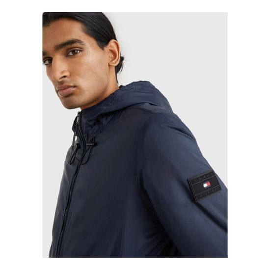 Tommy Hilfiger Jakne uniwersalne mornarsko modra Base Layer mimovrste