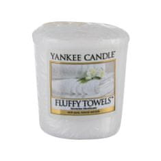 Yankee Candle Fluffy Towels 49 g dišeča svečka