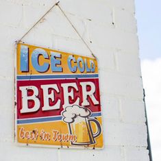 La hacienda zidni napis | ICE COLD BEER