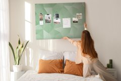 tulup.si Plošča iz plute Trikotni abstrakcija 140x100 cm Barvne zatiči