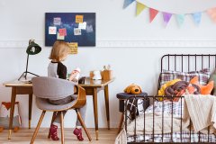 tulup.si Plošča iz plute Temno nebo zvezde 60x40 cm Barvne zatiči