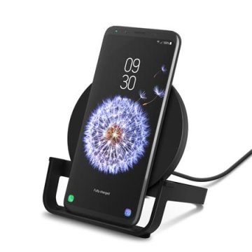 Belkin BOOST CHARGE Qi 10W brezžični polnilec s stojalom, črn