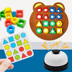 Netscroll Komplet 2 poučnih didaktičnih iger, spoznajmo barve in geometrijske like, razvijajmo logično razmišljanje in ročno motoriko, barvne kroglice, zvonček, liki in kartice, Bundle