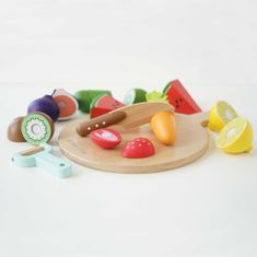 Le Toy Van Rezalnik sadja in zelenjave z desko za rezanje