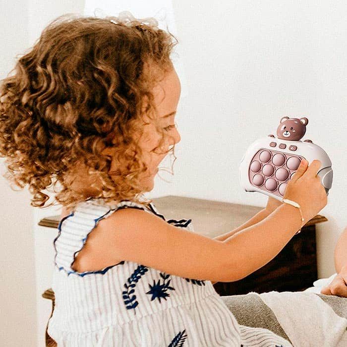 Netscroll Interaktivna senzorična igralna konzola za prste za otroke, izboljšuje koordinacijo in kreativnost, svetleče luminescentne tipke, igra sprošča stres, FastFingers