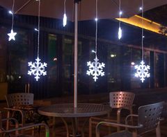 Malatec Novoletne lučke zavesa 138 LED hladno bela 2,5m snežinke 8 funkcij