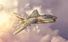 Italeri maketa-miniatura A-7C CORSAIR II • maketa-miniatura 1:48 novodobna letala • Level 3