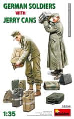MiniArt maketa-miniatura Nemški vojaki s kanisterji • maketa-miniatura 1:35 figure • Level 3