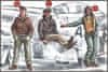 maketa-miniatura US Army Pilots (2 fig.) And Mechanic WW II • maketa-miniatura 1:72 figure • Level 4
