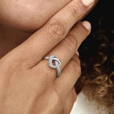 Pandora Srebrni prstan Prepleteno srce 198086CZ (Obseg 48 mm)