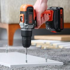 Black+Decker AKU VRTALNIK UDARNI 18V 2x1,5Ah KOVČEK BCD003C2K