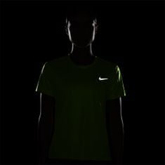 Nike Majice obutev za trening svetlo zelena M Miler