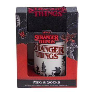 Darilni komplet Stranger Things (vrč in nogavice)
