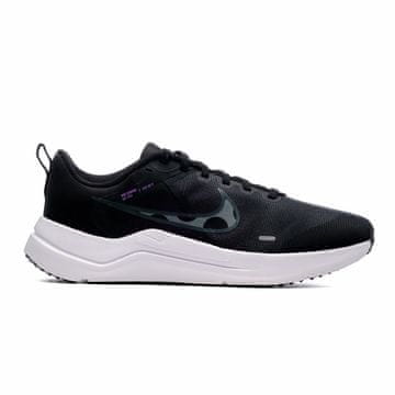 Nike Čevlji za trening črna Downshifter 12