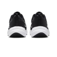 Nike Čevlji obutev za tek črna 40 EU Downshifter 12