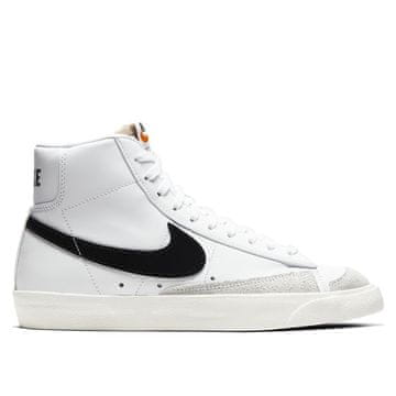 Nike Čevlji bela W Blazer Mid 77