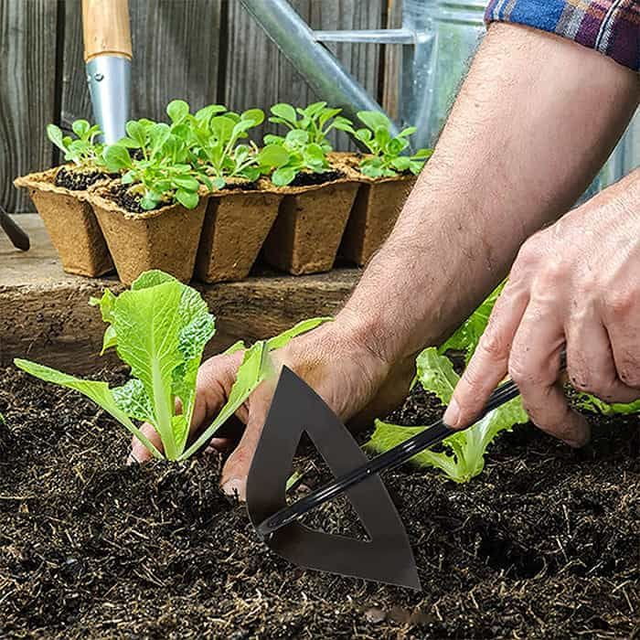 Netscroll Unikatno oblikovana večnamenska vrtna motika za urejanje zelenih površin, ergonomska oblika motike bo poskrbela, da bo vaš vrt precizno oblikovan, brez plevela, rastline pa nepoškodovane, PickGarden