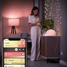 Philips Pametni vtič Hue Smart Plug bele barve