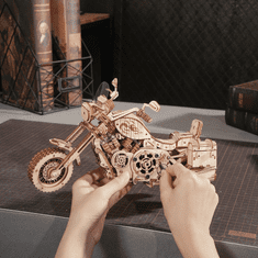 Robotime Rokr 3D lesena sestavljanka Cruiser Motorcycle 420 kosov