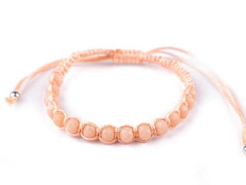 Zapestnica shamballa z brušenimi kroglicami - pudrasto lososova