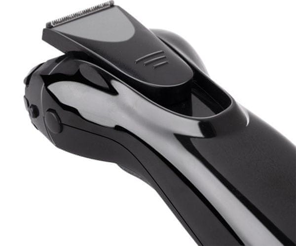 brivnik s prirezovalnikom