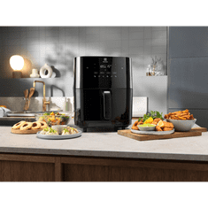 Electrolux EAF7SB 800 Steam Air Fryer cvrtnik na vroči zrak, funkcija pare