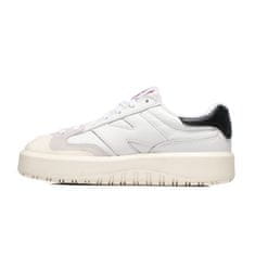 New Balance Čevlji 41.5 EU 302
