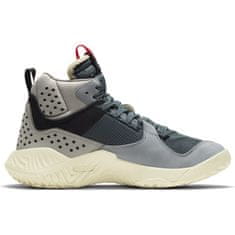 Nike Čevlji košarkaška obutev siva 46 EU Jordan Delta Mid