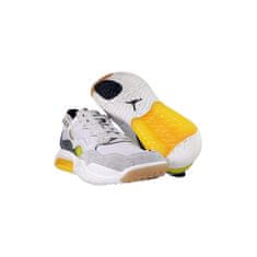 Nike Čevlji košarkaška obutev siva 44 EU Jordan MA2