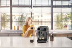 Philips Series 2200 EP2224/10 popolnoma samodejni espresso kavni aparat - rabljeno