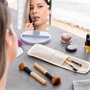 UNBRANDED Set lesenih čopičev za ličenje s torbico Miset InnovaGoods 5 enot
