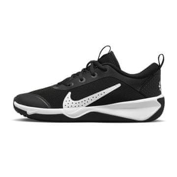 Nike Čevlji bela Omni Multicourt