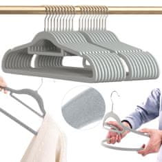 Severno Komplet žametnih obešalnikov MAGIC VELVET 20 kosov sive barve