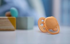 Philips Avent Ultrasoft Premium Neutral 6-18m deklica, 2 kosa