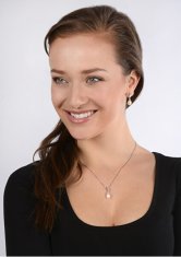 JwL Luxury Pearls Srebrna ogrlica z biserjem in cirkoni JL0200 (veriga, obesek)