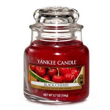 Yankee Candle Dišeča sveča Classic majhna Black Cherry 104 g