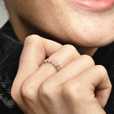 Pandora Bronast prstan z marjeticami 180934CZ (Obseg 58 mm)