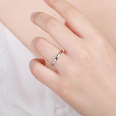 MOISS Minimalistični srebrni prstan R00019 (Obseg 54 mm)